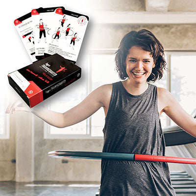 Bei figgrs Trainingskarten Fitnesskarten bekommt man Fitnessübungen für ein Ganzkörper Training mit dem Hula Hoop Reifen